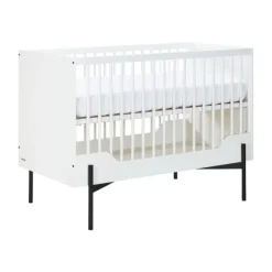 Kidsmill Boutique Babykamer Wit / Zwart | Bed 60 x 120 cm + Commode