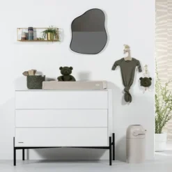 Kidsmill Boutique Babykamer Wit / Zwart | Bed 60 x 120 cm + Commode