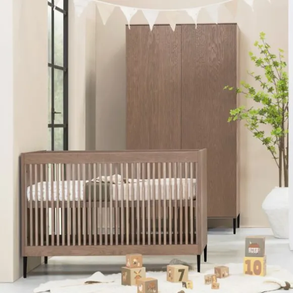 Kidsmill Levi Ledikant 60x120 cm - Ronde Poot - Walnoot