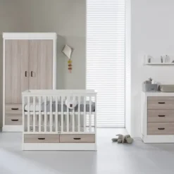 Kidsmill Newport Babykamer Wit / Eiken | Bed 60 x 120 cm + Commode