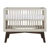 Kidsmill Sixties Babybed Oatmeal / Walnoot 60 x 120 cm