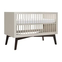Kidsmill Sixties Babykamer Oatmeal / Walnoot | Bed 60 x 120 cm + Commode