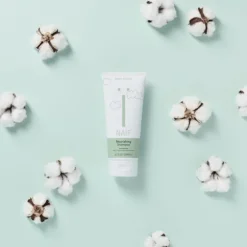 Naïf Voedende Baby Shampoo