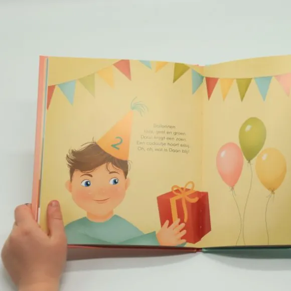 Tes & Raf Kinderboek - Feest in 'Het Poppenhuis'